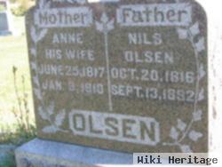 Nils Olsen