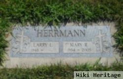 Mary R Herrmann