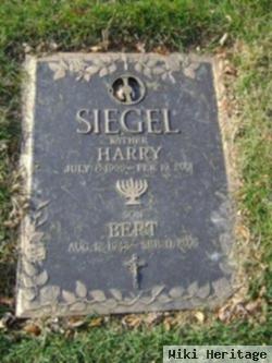 Harry Siegel