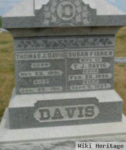 Thomas J Davis