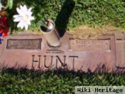 Claude E Hunt