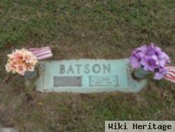 Y John Batson