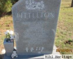 Robert Lesly "bobby" Littleton