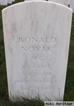 Ronald Novak