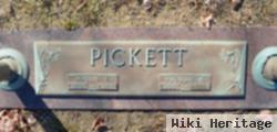 Flossie W Pickett