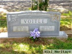 Loleete L Voitle