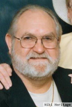 Kenneth E. Schmitt