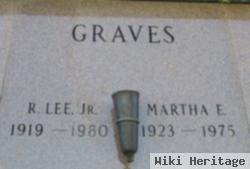 R Lee Graves, Jr