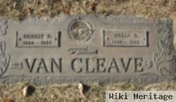 Nelia B Van Cleave