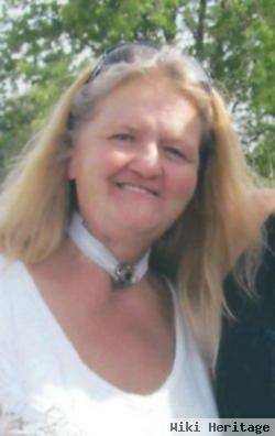 Darlys D. Plummer Fisher