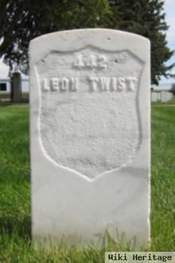 Leon Twist