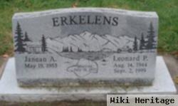 Leonard Paul "lee" Erkelens