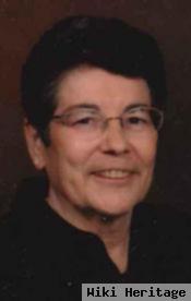 Mary E. Reis Tri