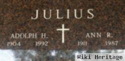 Anna R Kulick Julius