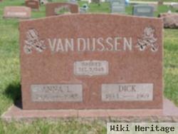 Dick Vandussen