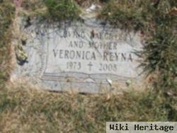 Veronica Reyna
