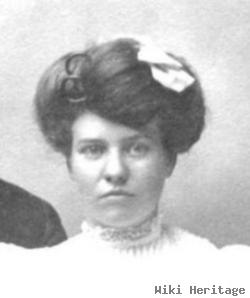 Esther Elizabeth Larson Underwood