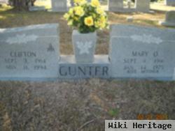 Clifton Gunter