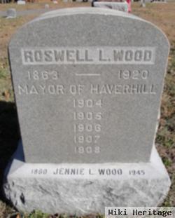 Roswell L Wood