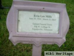 Evia Lee Woodard Mills