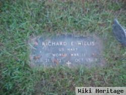 Richard E. Willis