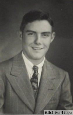 William Earl "bill" Norris