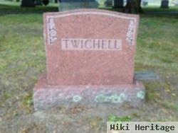 Harold H Twichell