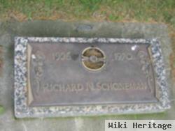 Richard Nanno Schoneman