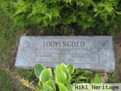 Henrietta Looyengoed