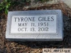 Tyrone Giles