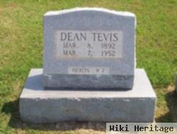 Dean Tevis