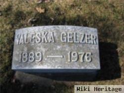 Valeska "val" Ecke Gelzer