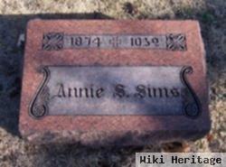 Annie Schmolke Sims