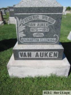 Fred Van Auken