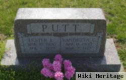 Lester L Putt