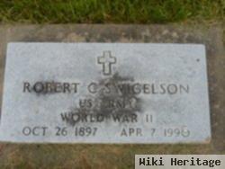 Robert C Swigelson