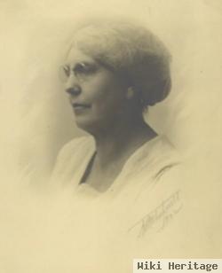 Elizabeth Mcbratnie