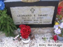 Leonard E Smart