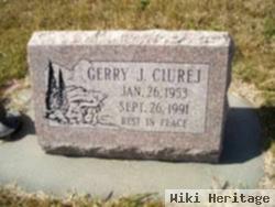 Gerald J. "gerry" Ciurej