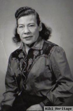 Gladys Elvia Pierce Llewellyn