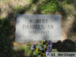 Robert Daniels, Sr