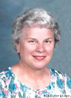 Joanne E. Berglund Mccarter