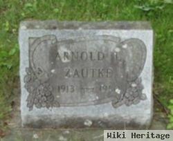 Arnold L Zautke