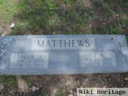 Sallie J Matthews