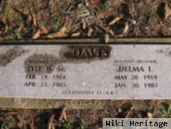 Lyle B Davis, Sr