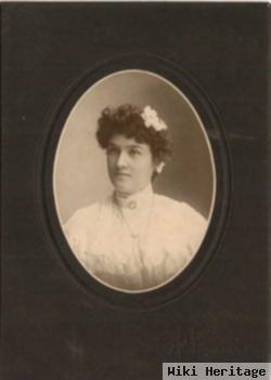 Antoinette B "nettie" Bleier Gee