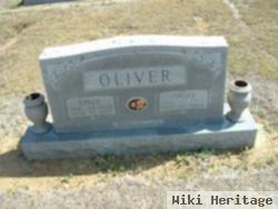 Esker Oliver