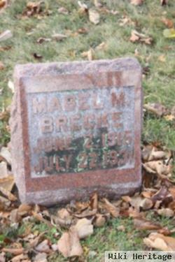 Mabel M. Brecke