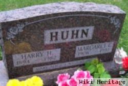 Harry H Huhn