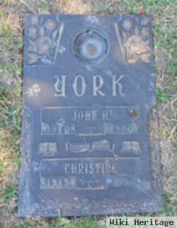 Vista Christine Johnson York